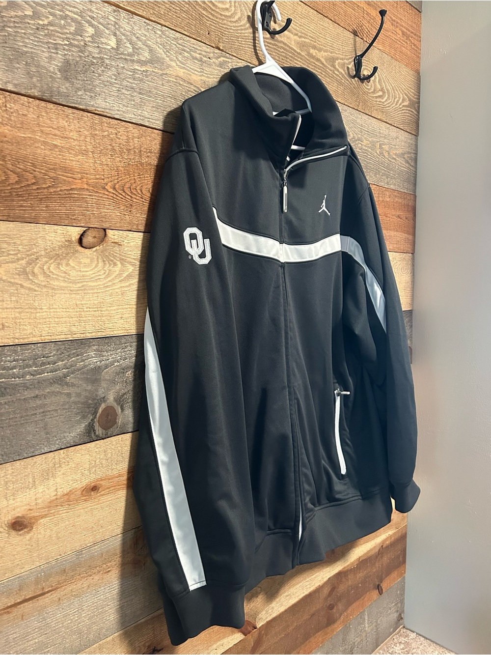 Jordan Men’s Black and White Lightweight Quarter-Zip Jacket